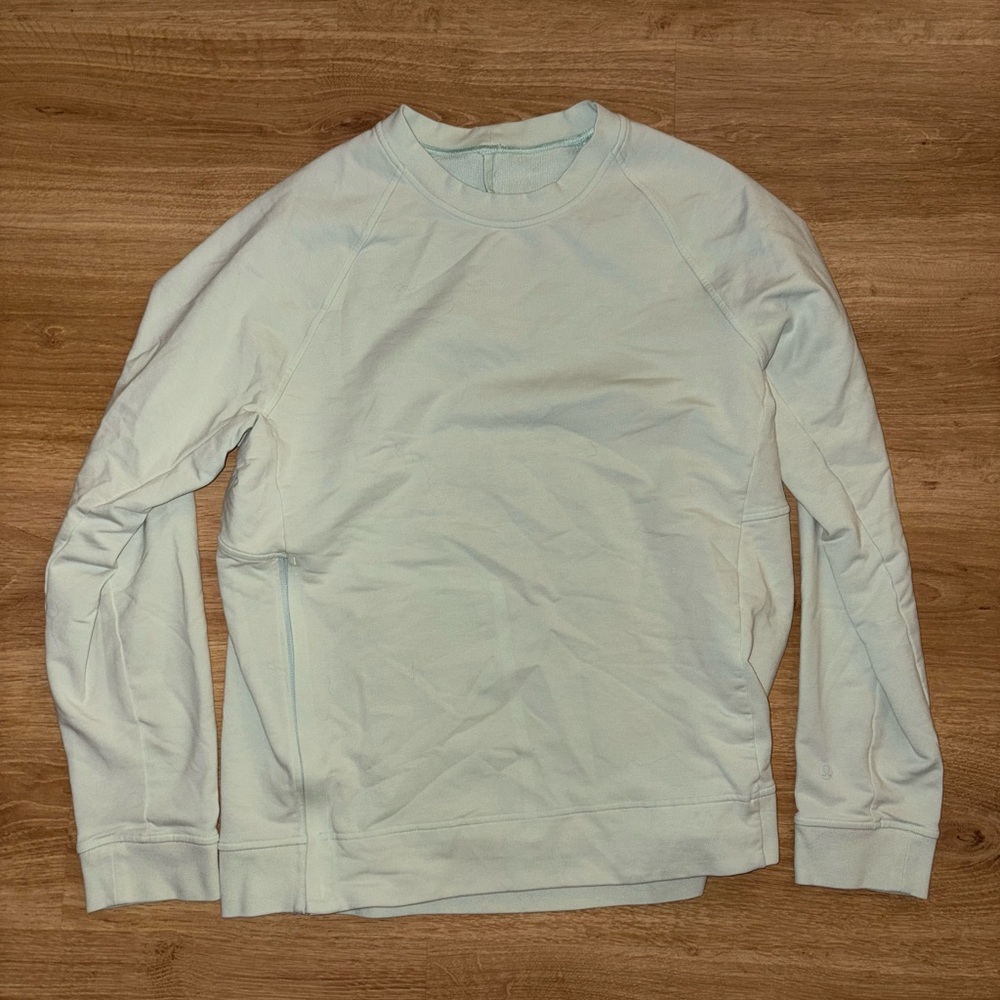 City Sweat Crew in Delicate Mint (size M)